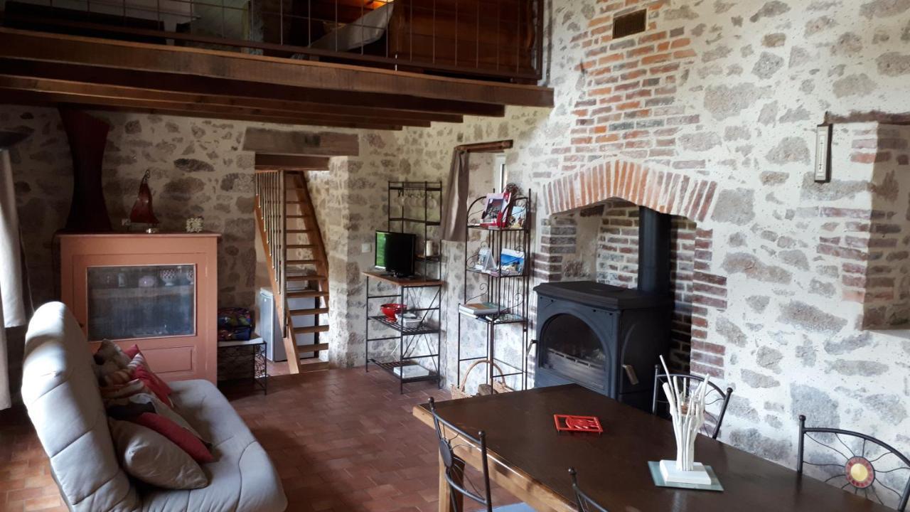 Demeure Du Castel Bed and Breakfast Les Châtelliers-Châteaumur Εξωτερικό φωτογραφία